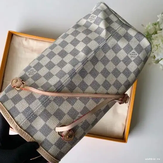 WIS Vuitton MM Neverfull Louis 0517